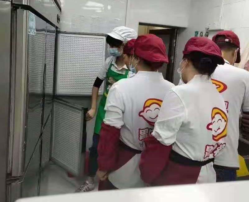 專(zhuān)業(yè)督導培訓，只為讓加盟商更好的開(kāi)業(yè)